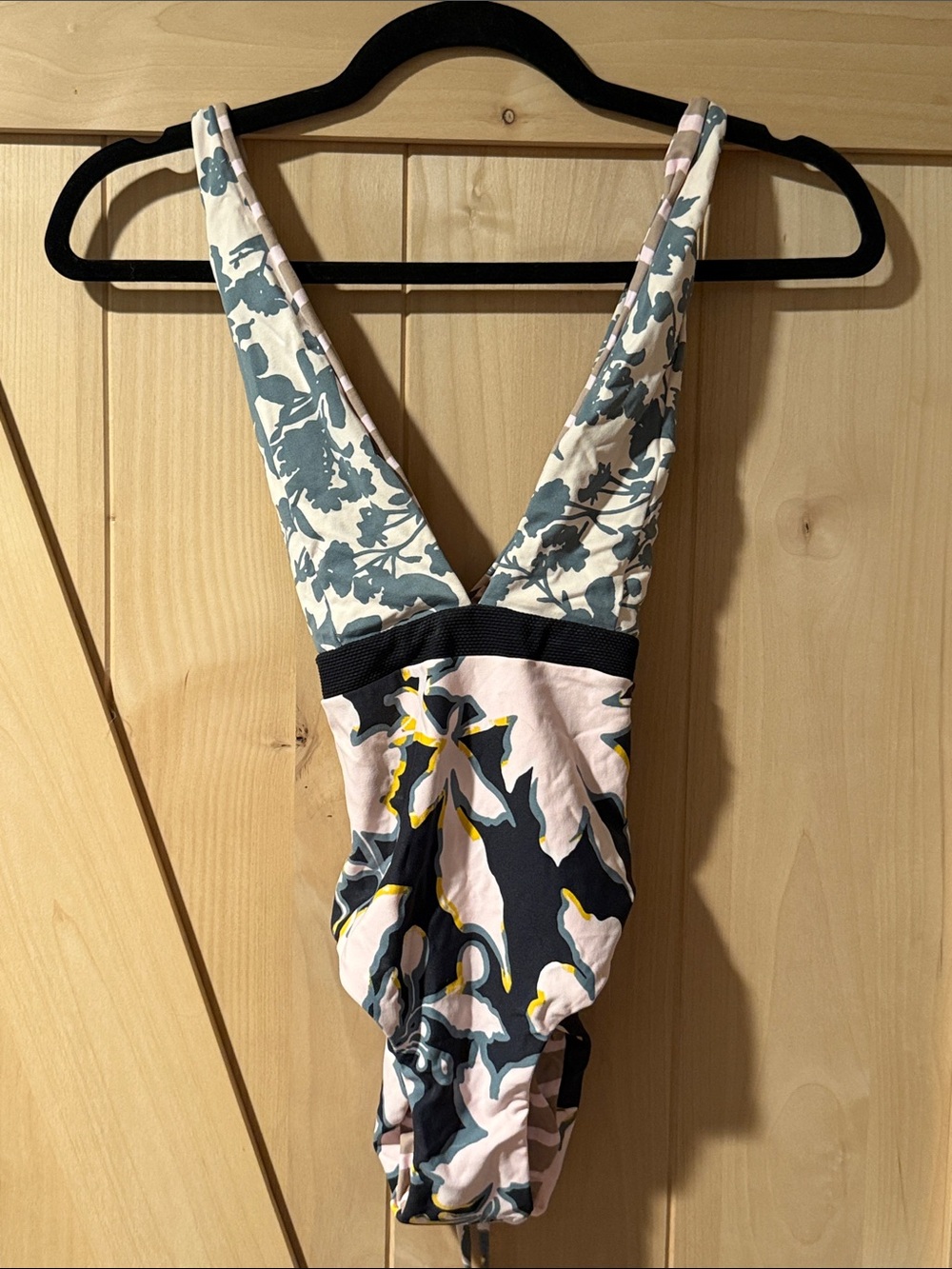 Women’s Floral Print One-Piece Swimsuit - Pink & grey